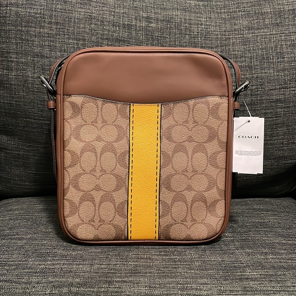 Coach Hudson Crossbody 21 In Signature Canvas With Trompe L'oeil Print - Picture 4 of 5